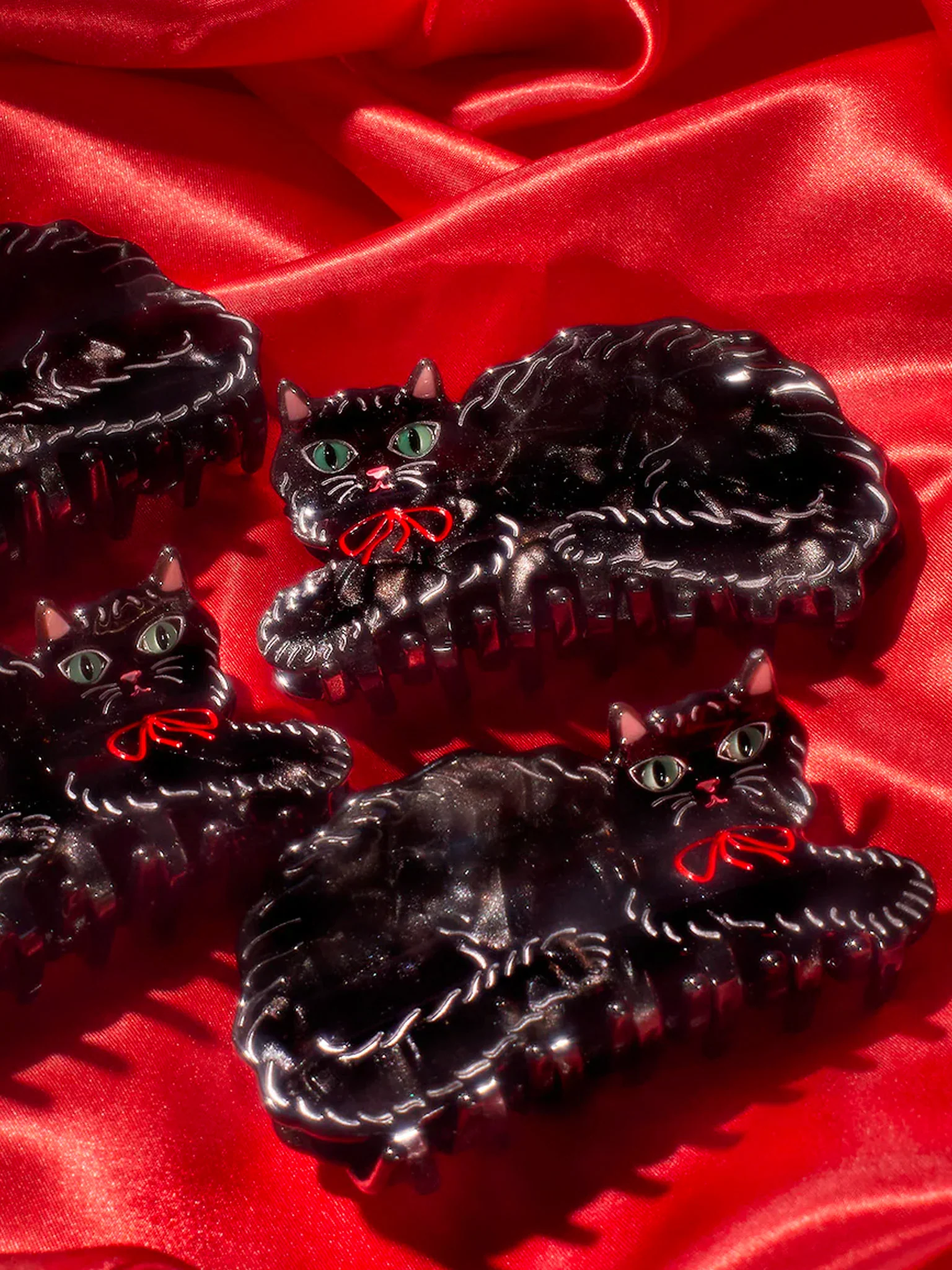 Pretty Kitty Hair Claw - Black - Image 3