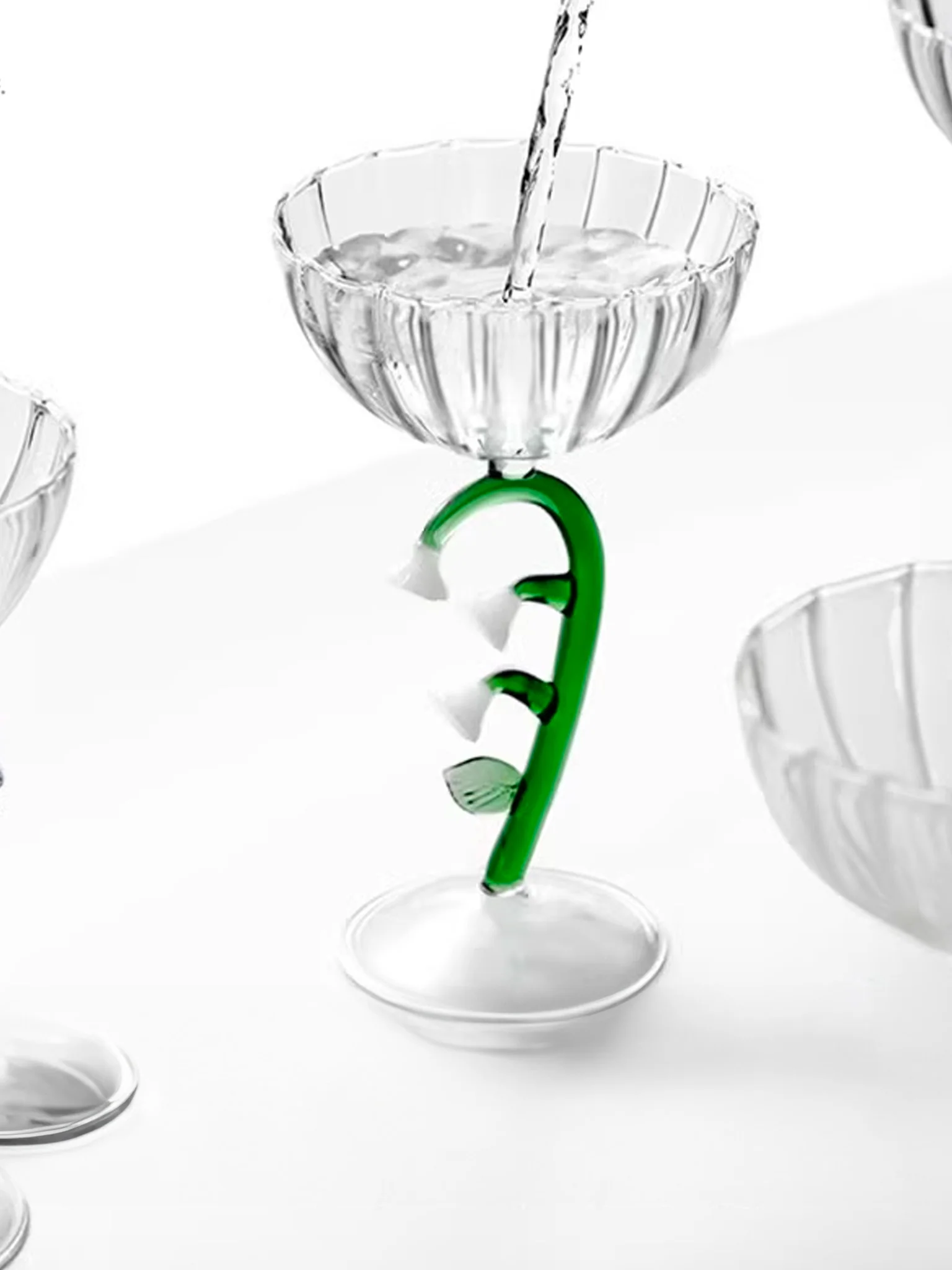 Champagne Glass - White Flower - Image 2