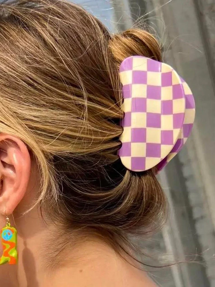 Checker Claw - Lavender - Image 2