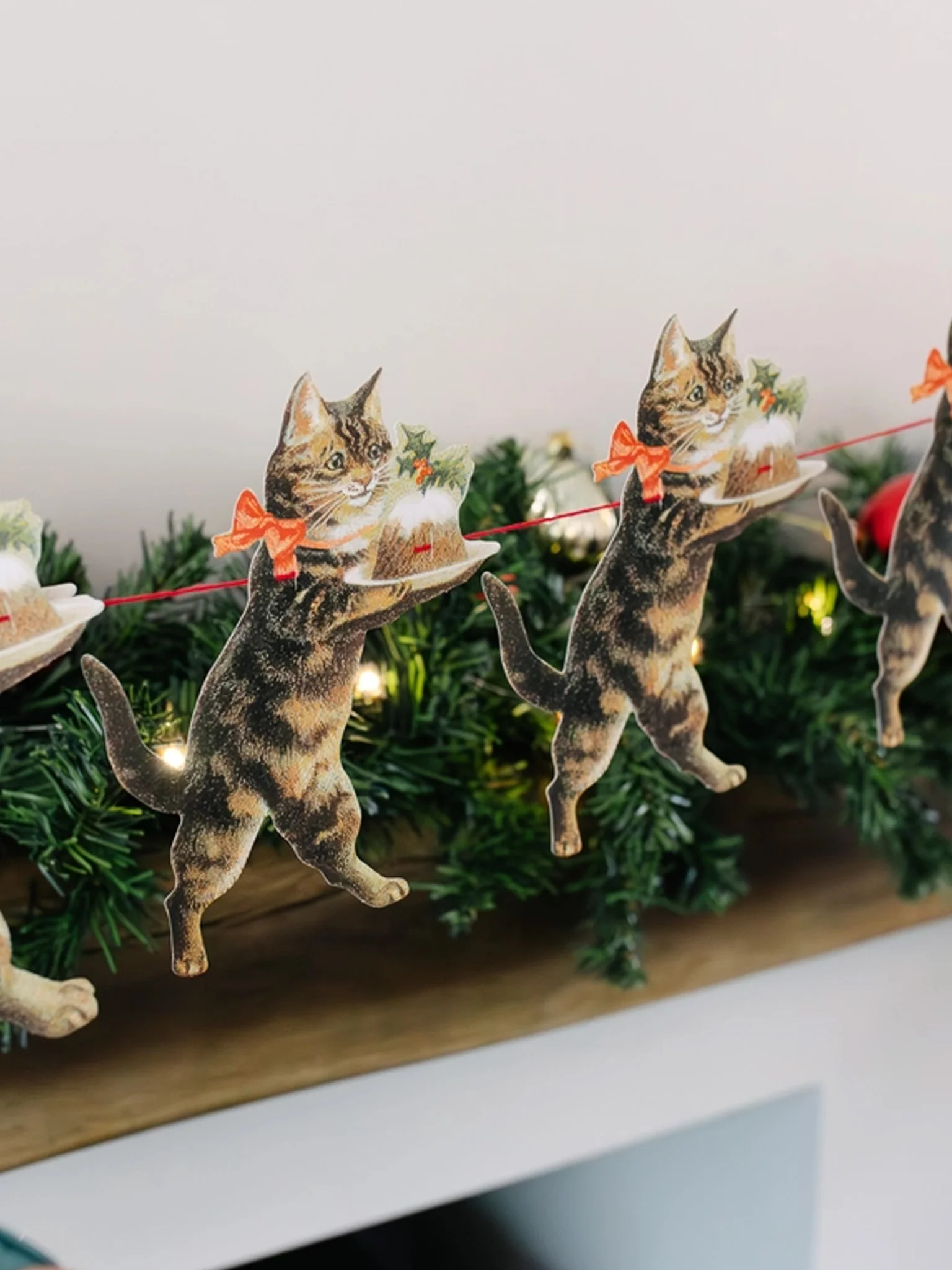 Christmas Cat Garland - Image 2