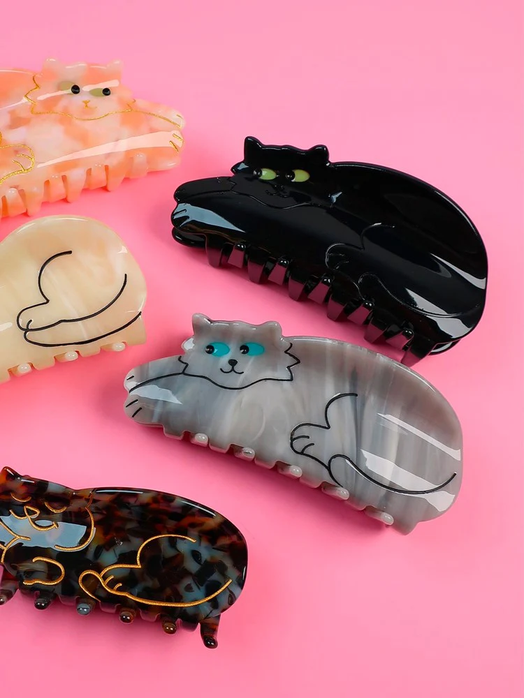Black Cat Hair Claw - Image 3