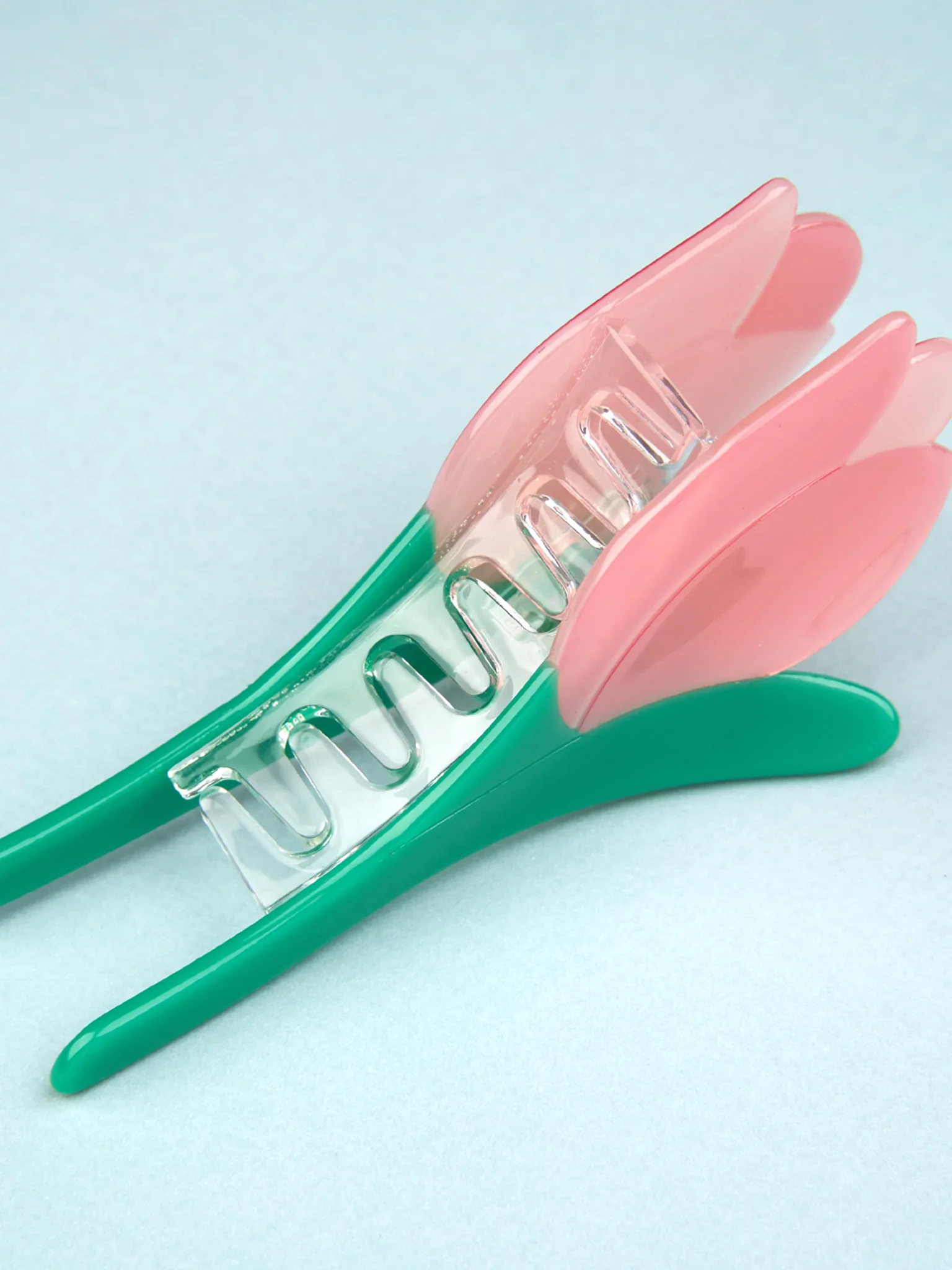 Tulip Hair Claw - Image 3