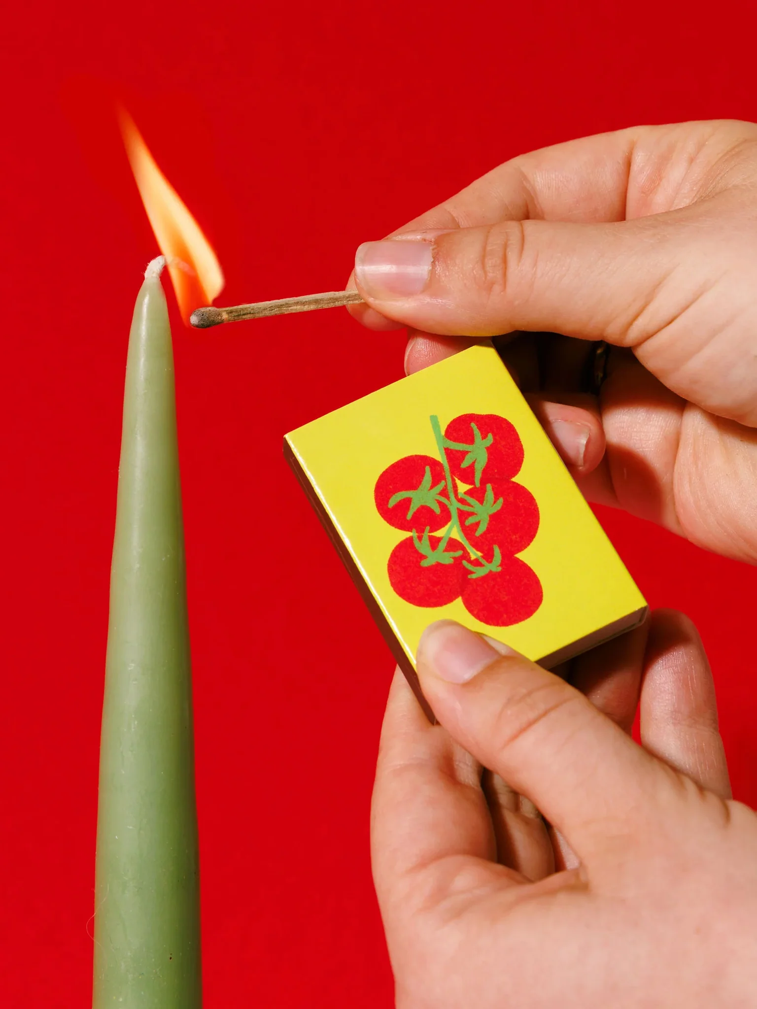 Dinner Party Matches - 28 Strike Matchbox - Image 2