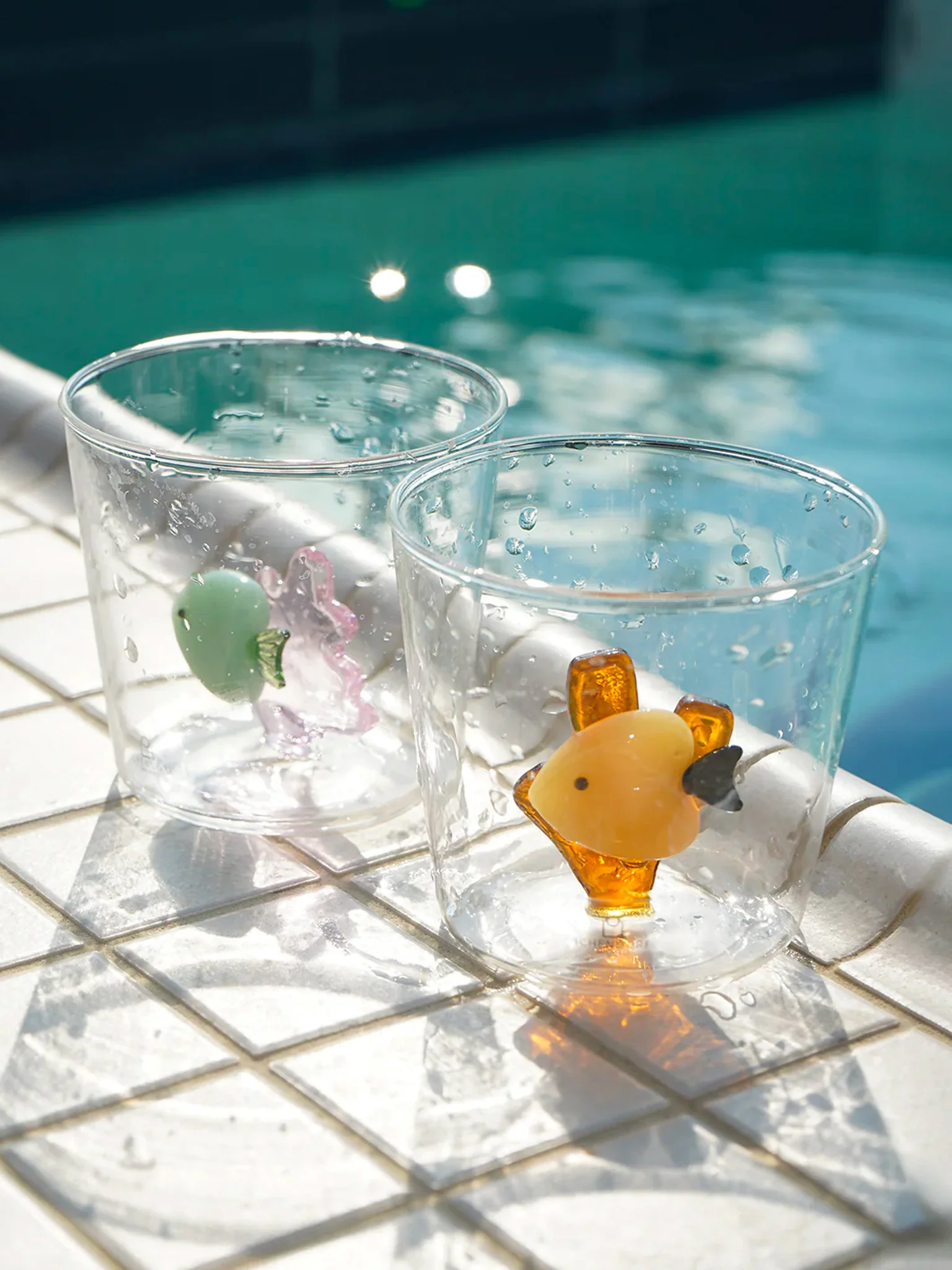 Green Fish & Pink Seaweed Tumbler - Image 2
