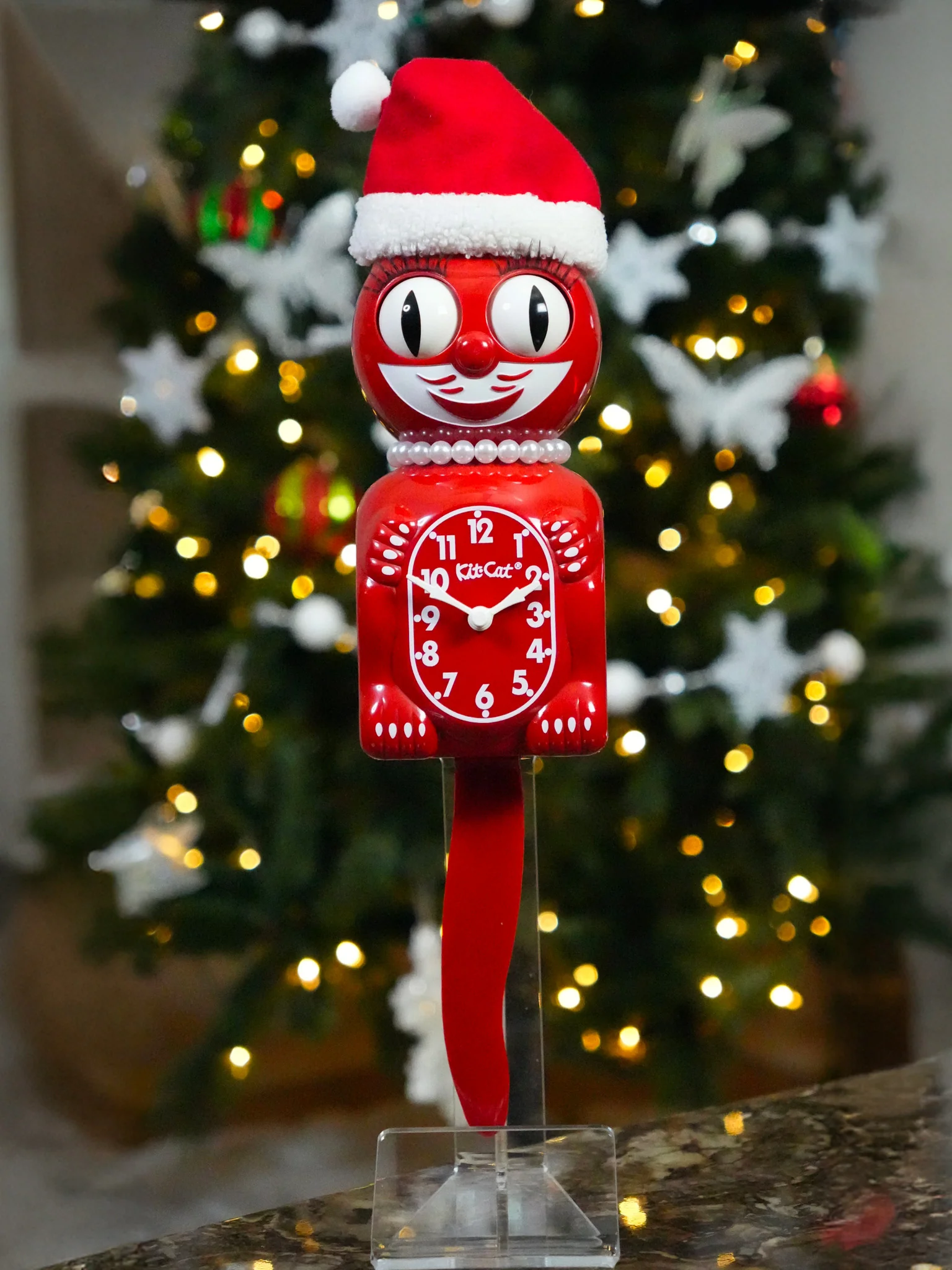 Kit Cat Klock - Santa Hat Decoration - Image 3