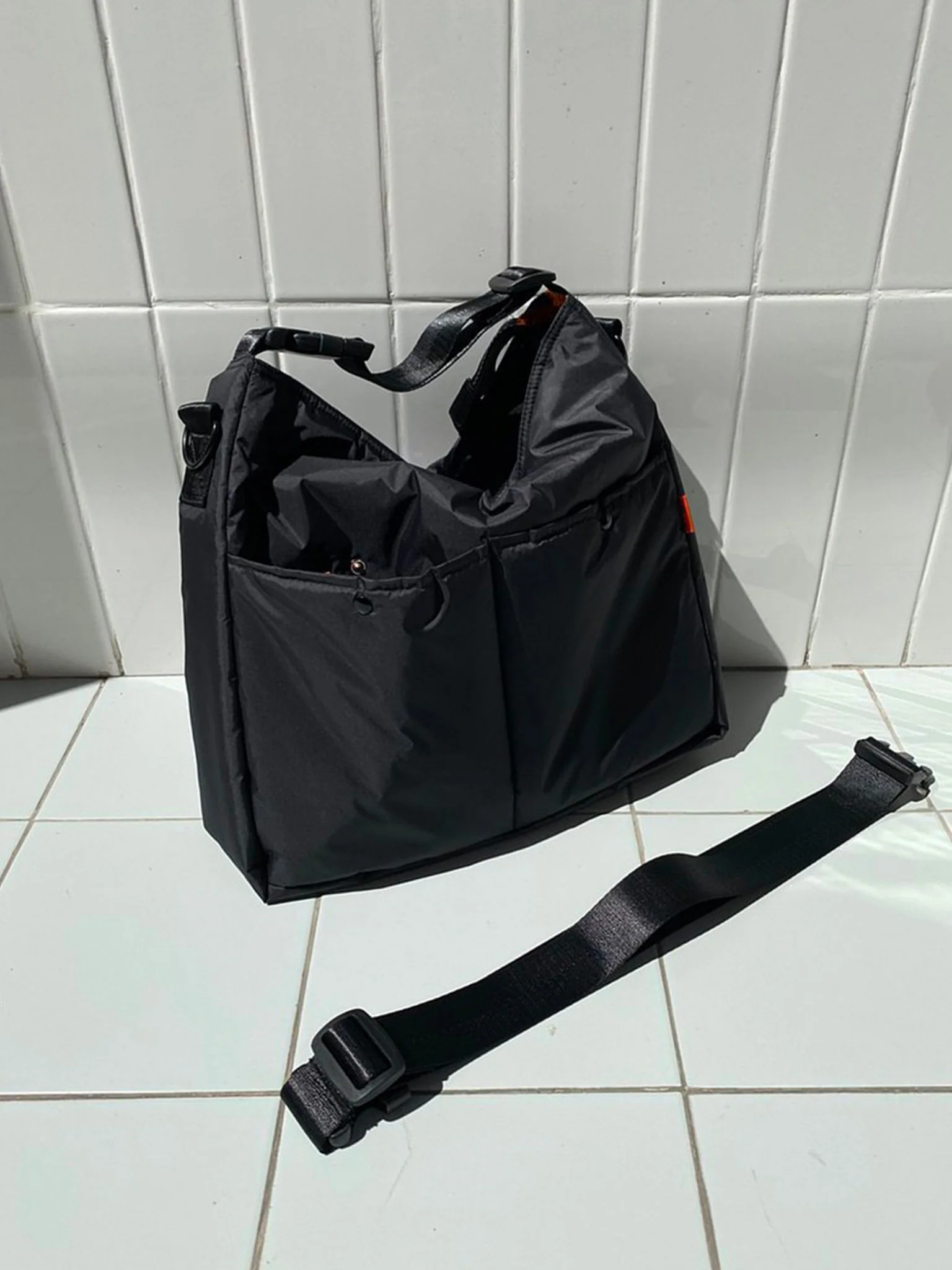 Lively Tote Bag - Black - Image 5
