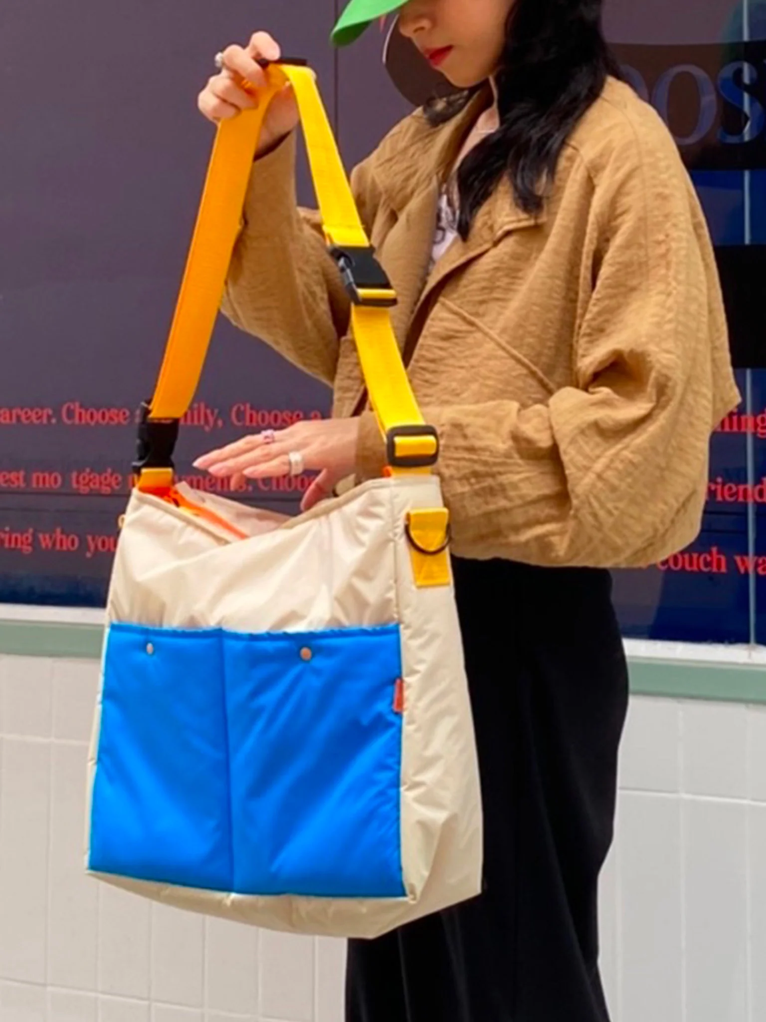 Lively Tote Bag - Cream & Sky Blue - Image 6