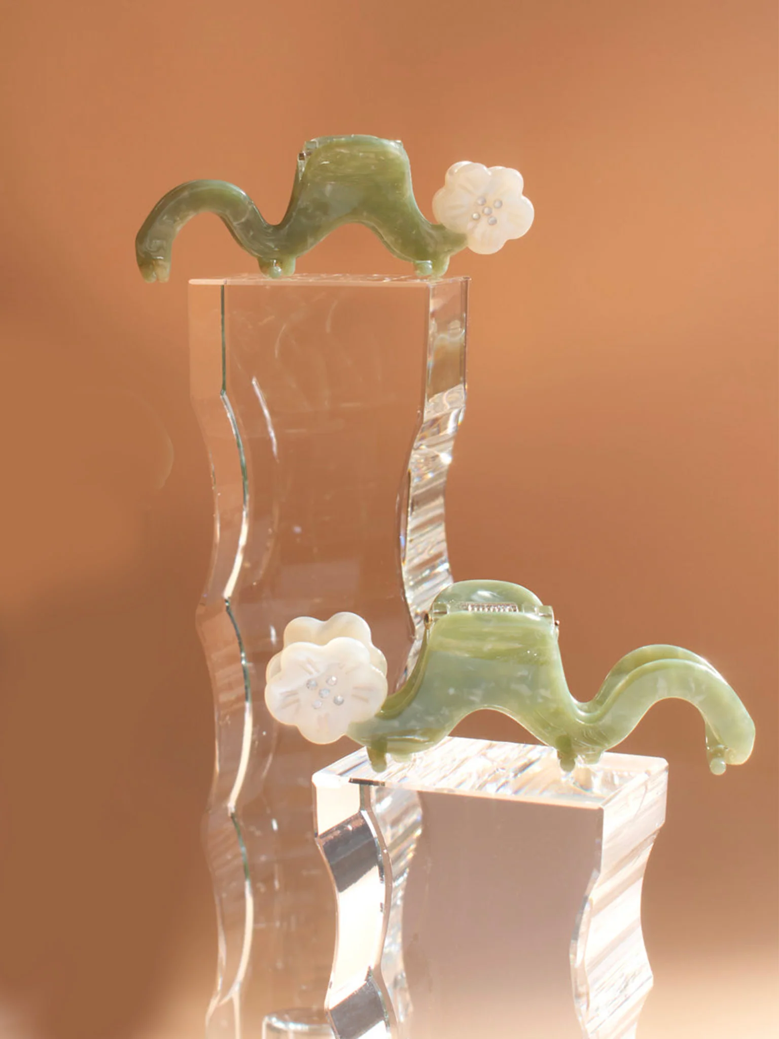 Orange Blossom Claw (White Flower) - Image 2