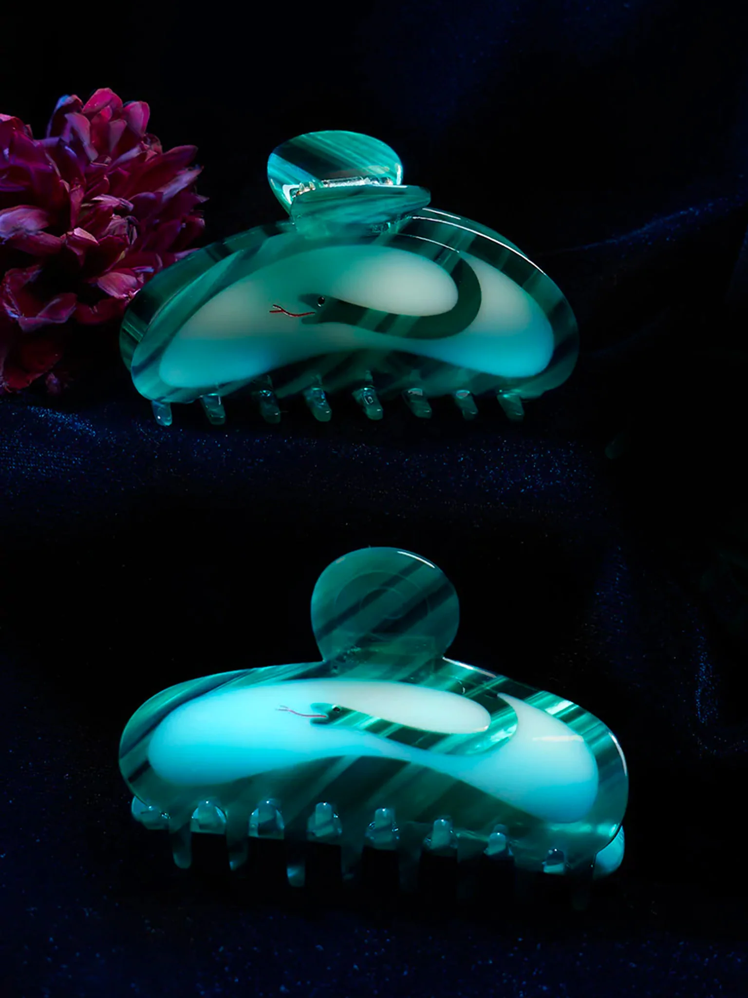 Serpent Hair Claw - Image 3