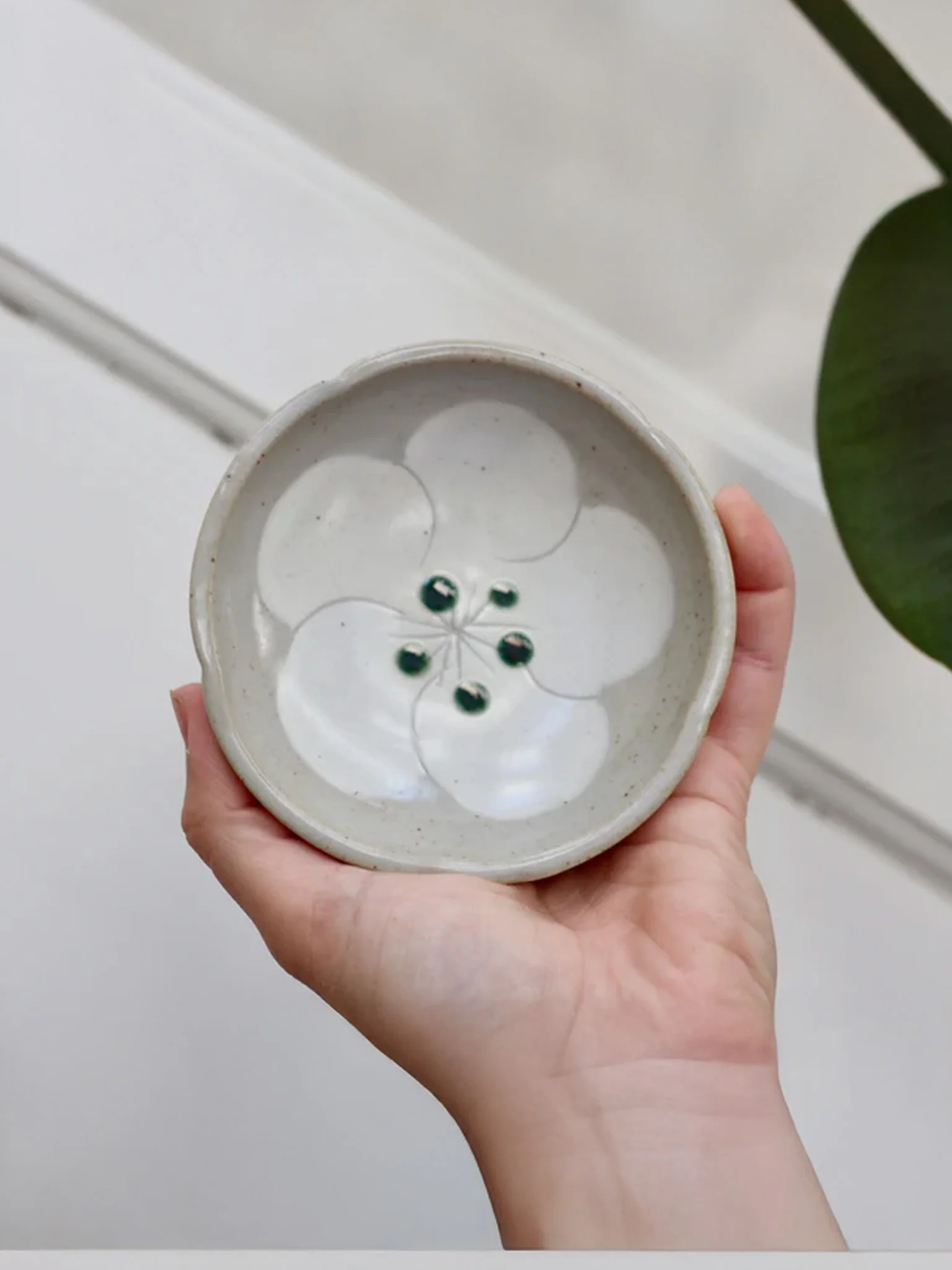 Small Plum Dish (10cm) - Image 2