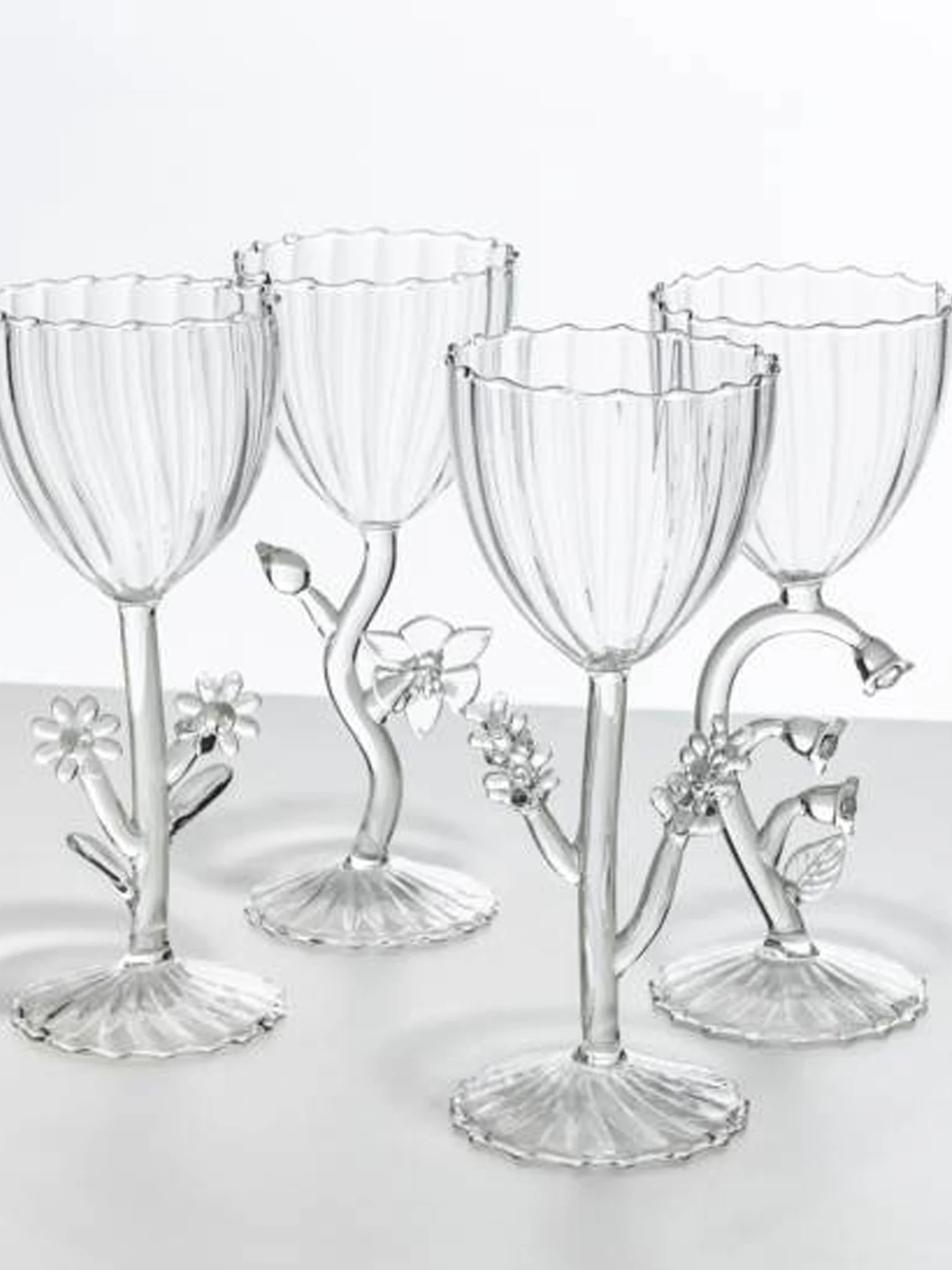 Stemmed Wine Glass - Daisy Clear - Image 2