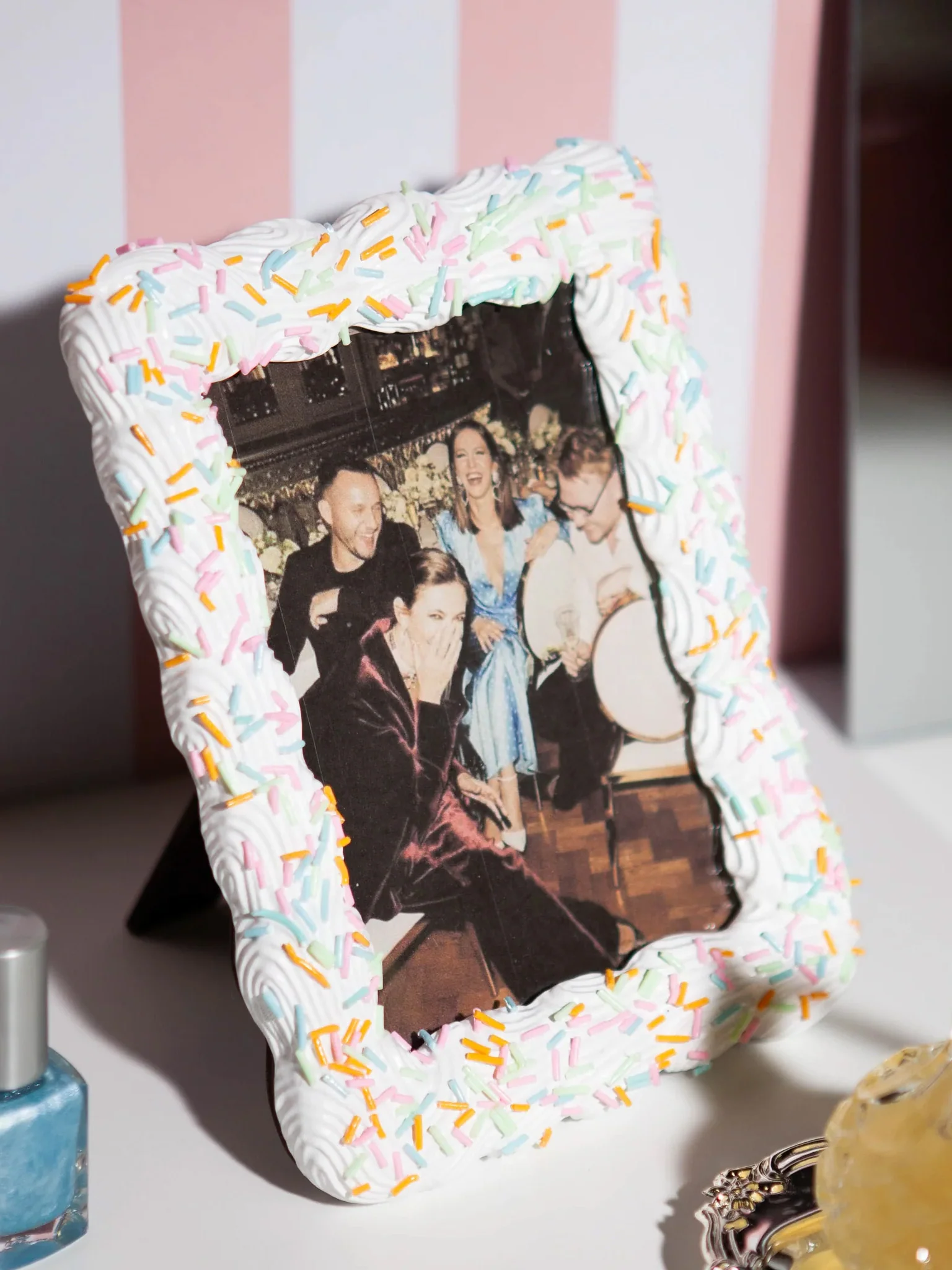 Sweetie Photo Frame - White - Image 2