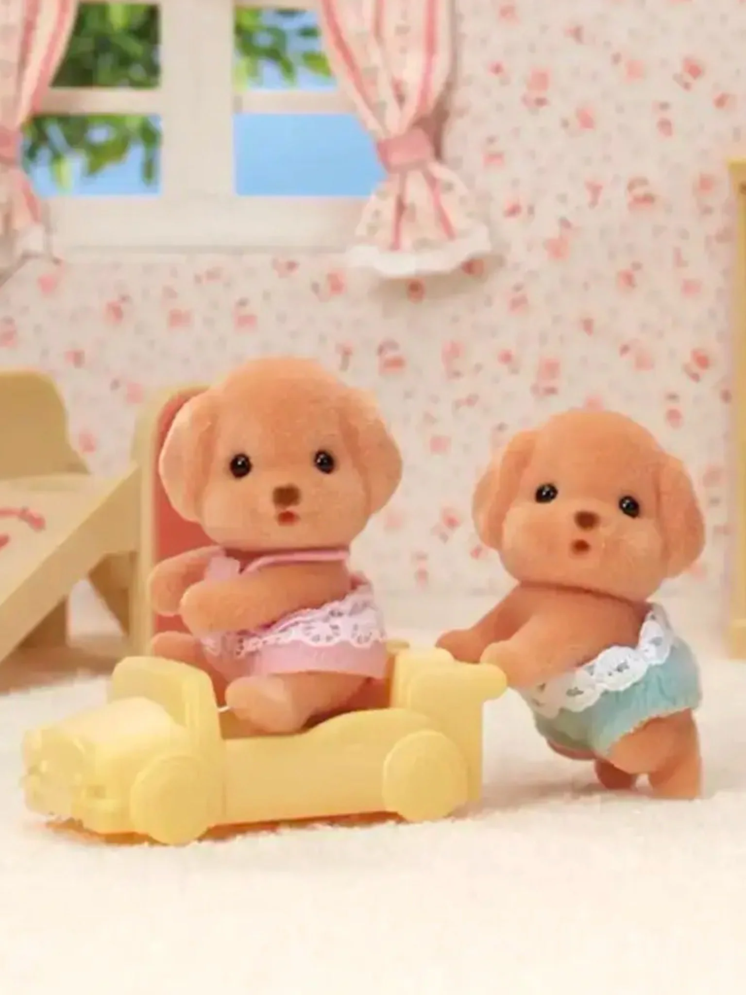 Sylvanian Families Doll - Toy Poodle Twins - Image 3