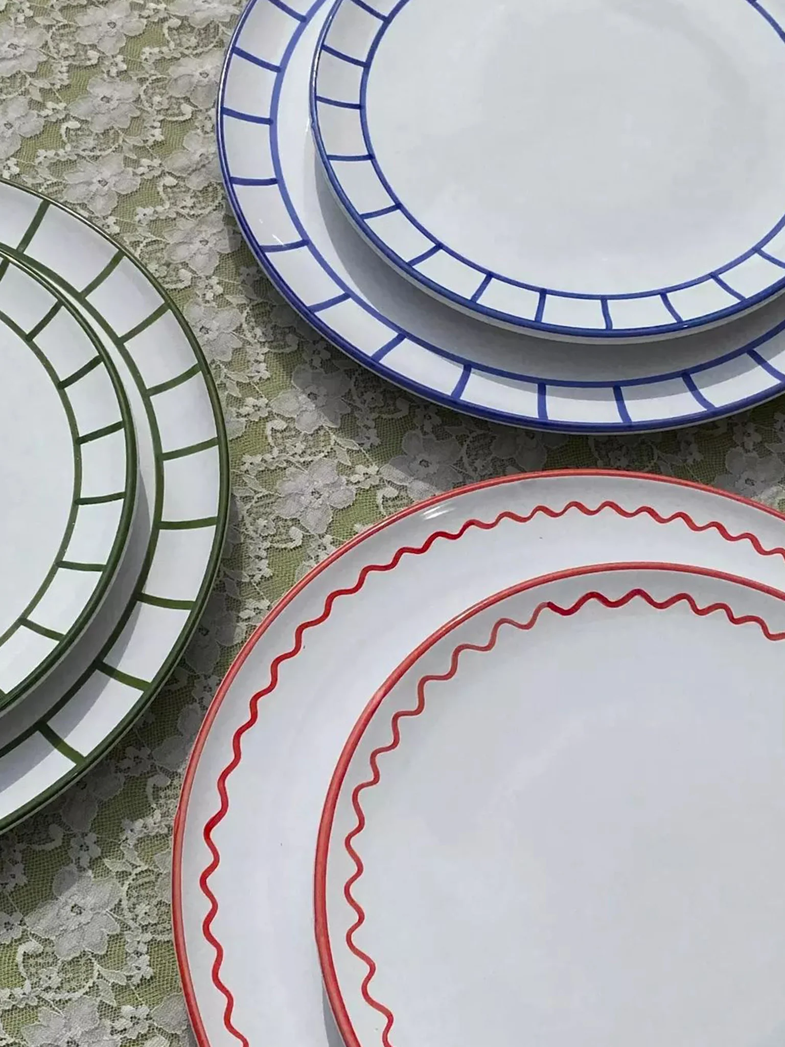Zigzag Lunch Plate (21cm) - Lobster Red - Image 3